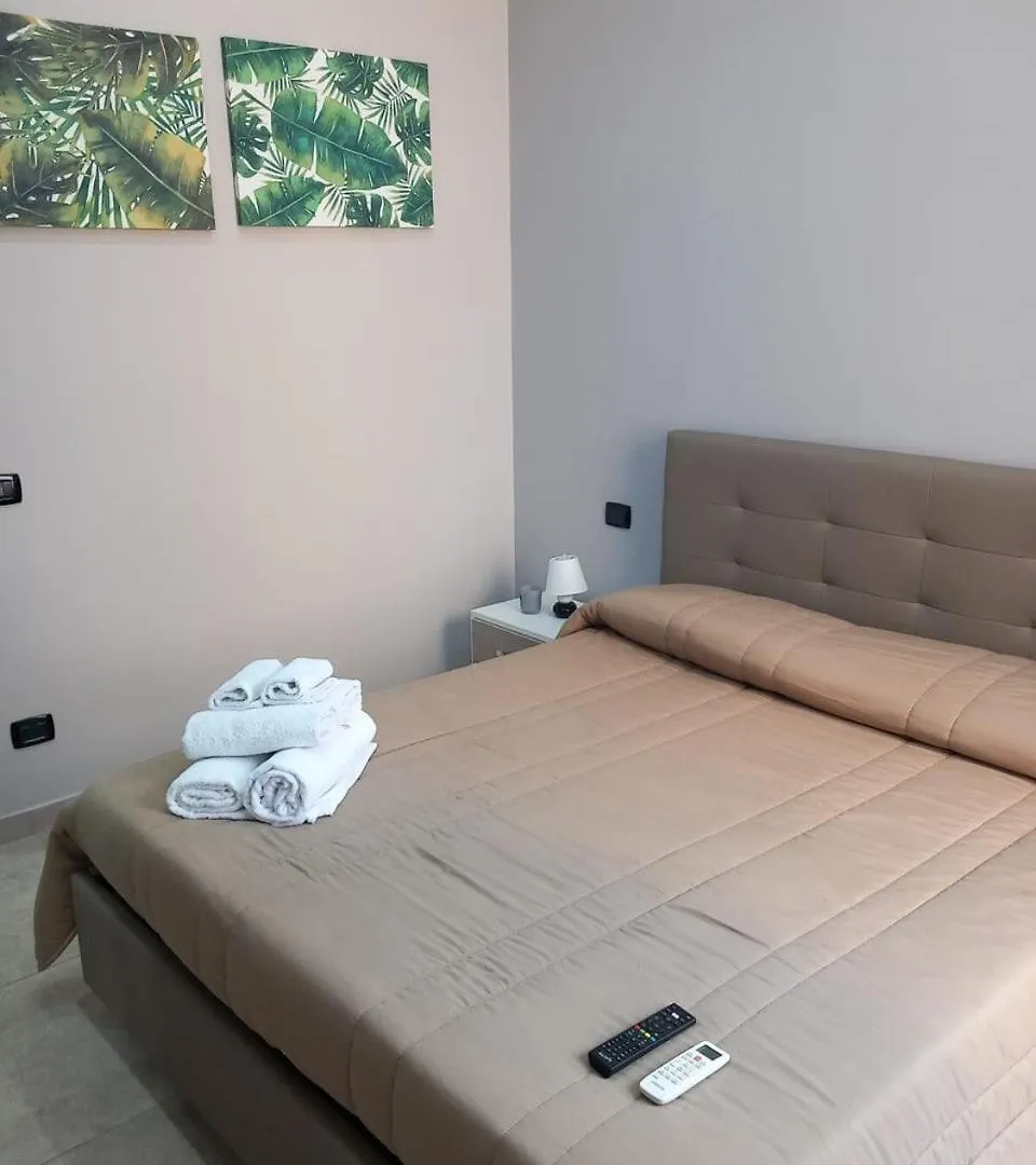 Grethouse Apartment Naples Italy